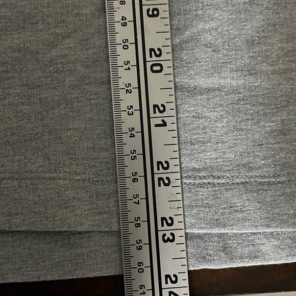 Lilly Pulitzer Emalia Shimmer TerryTop Heathered Seaside Grey Relaxed Fit - Picture 9 of 9